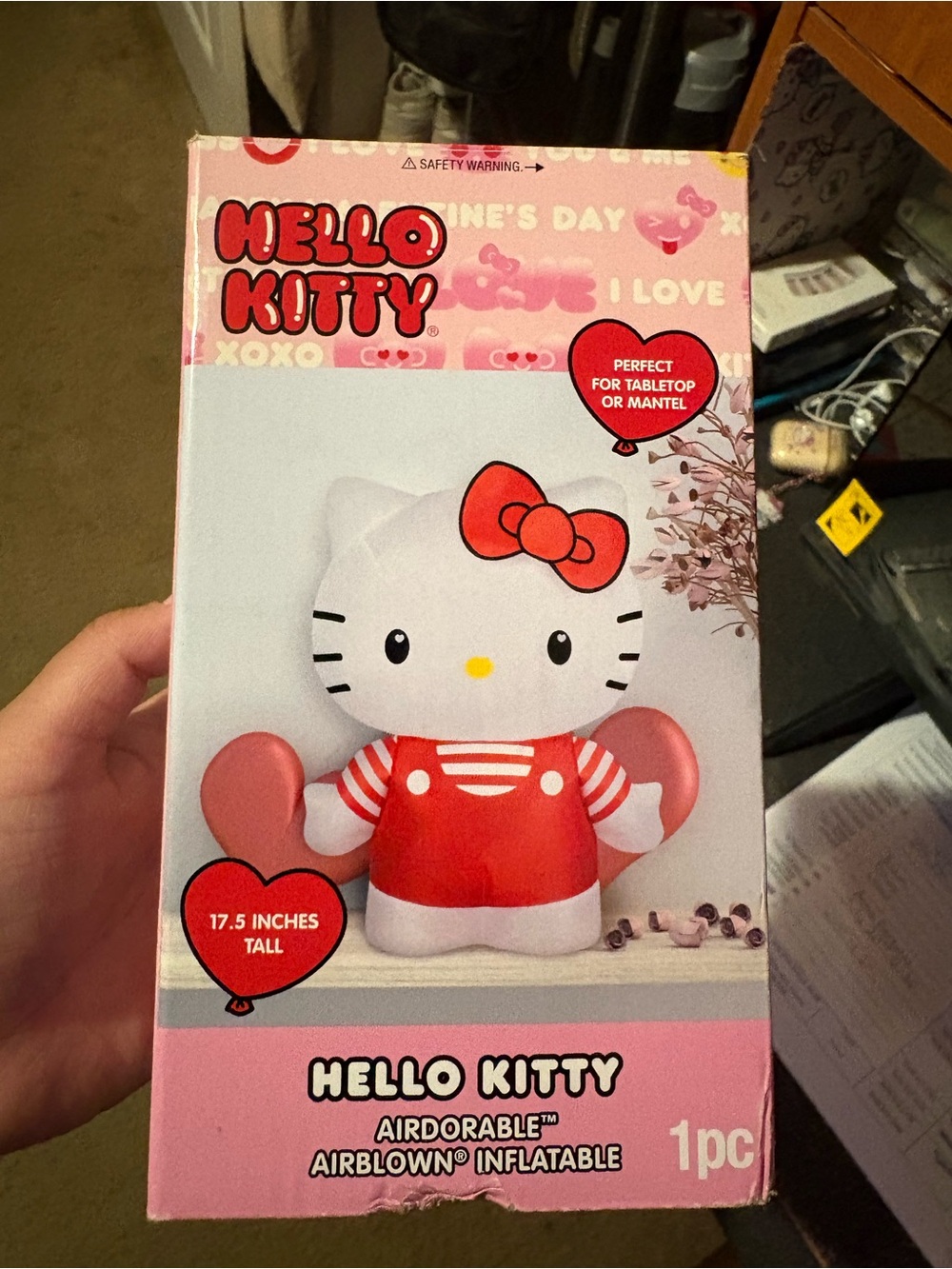 Hello Kitty Inflatable - Picture 6 of 7